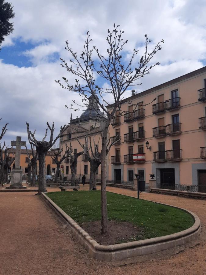 Plaza San Salvador Apartment Ciudad Rodrigo Exterior photo